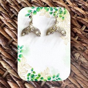 New Gold-Tone Mermaid/Fish Tail Earrings (1” long x 0.9” wide)